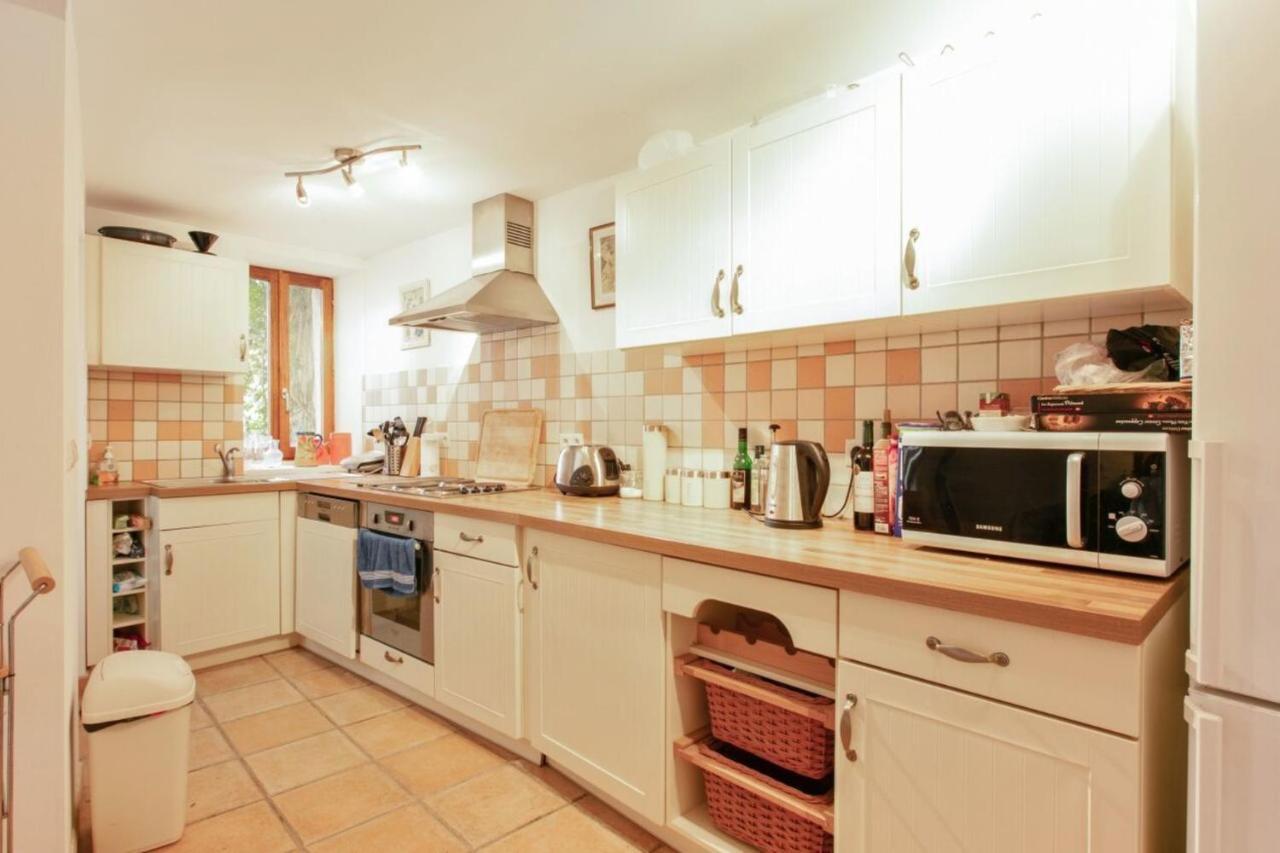 Charming And Quaint 2-Bed House In Marseillan Villa Kültér fotó