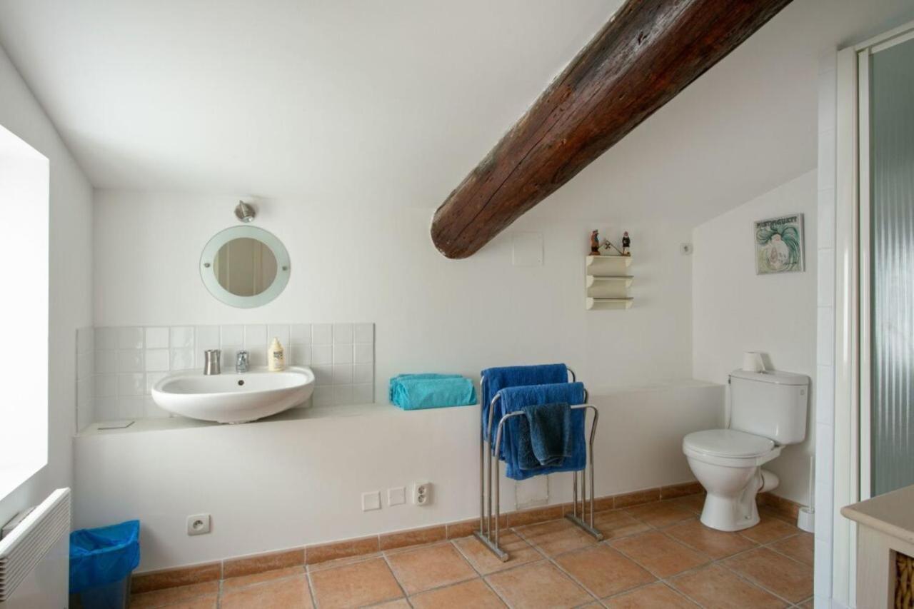 Charming And Quaint 2-Bed House In Marseillan Villa Kültér fotó